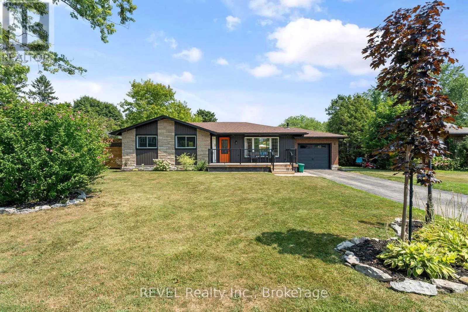 House for rent: 8 St George Court, Fort Erie, Ontario L0S 1B0