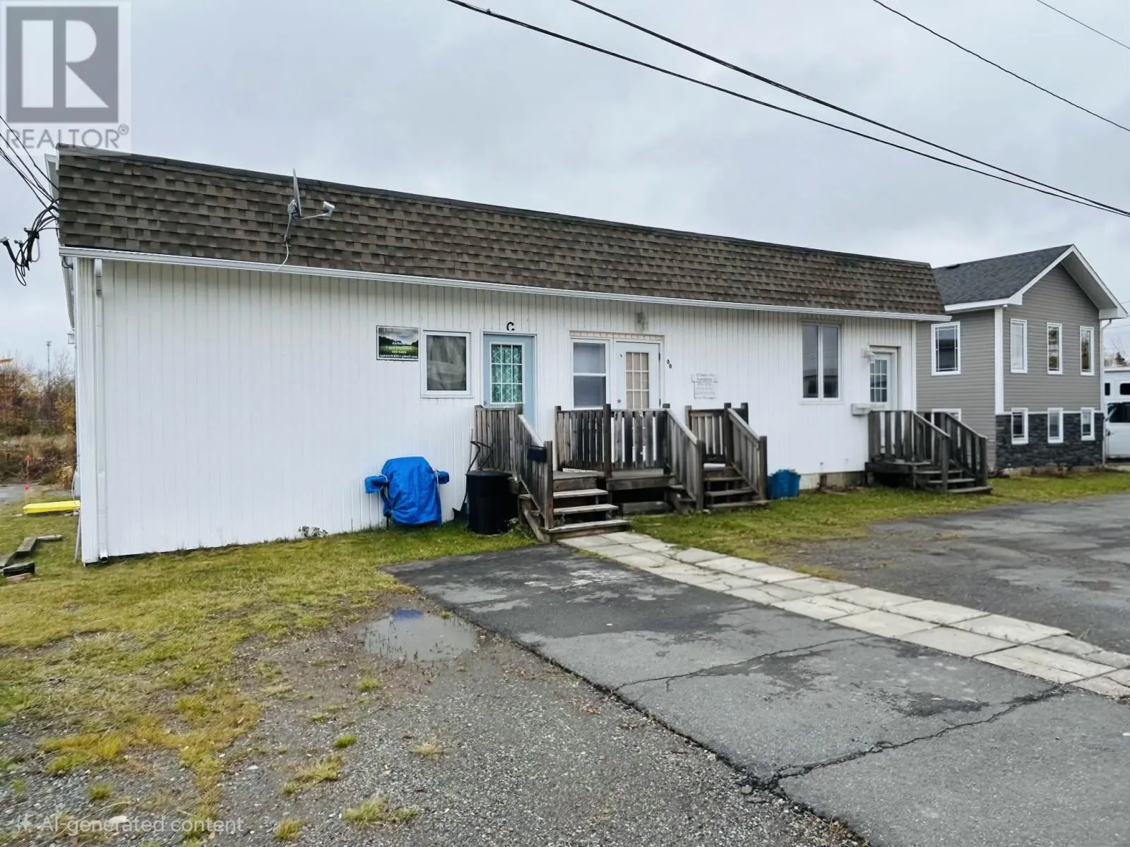 Multi-Family for rent: 8 Station Road, Grand Falls-Windsor, Newfoundland & Labrador A2A 1M5