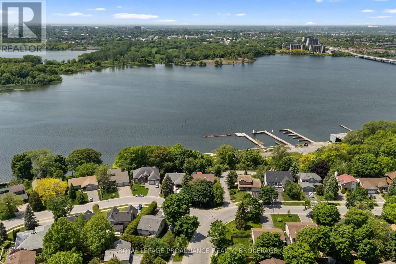 House for rent: 80 Limeridge Drive, Kingston), Ontario K7K 6L8