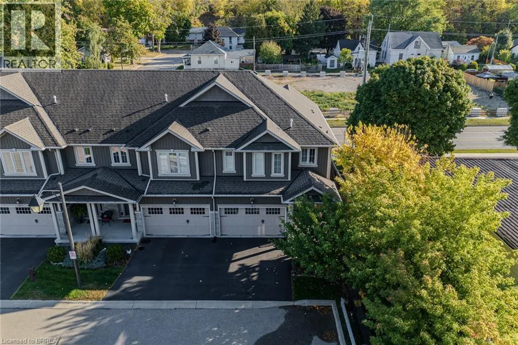 Row / Townhouse for rent: 80 Willow Street Unit# 95, Paris, Ontario N3L 2K6