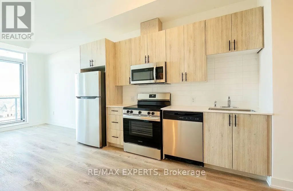 Apartment for rent: 801 - 2475 Old Bronte Road, Oakville, Ontario L6M 4J2