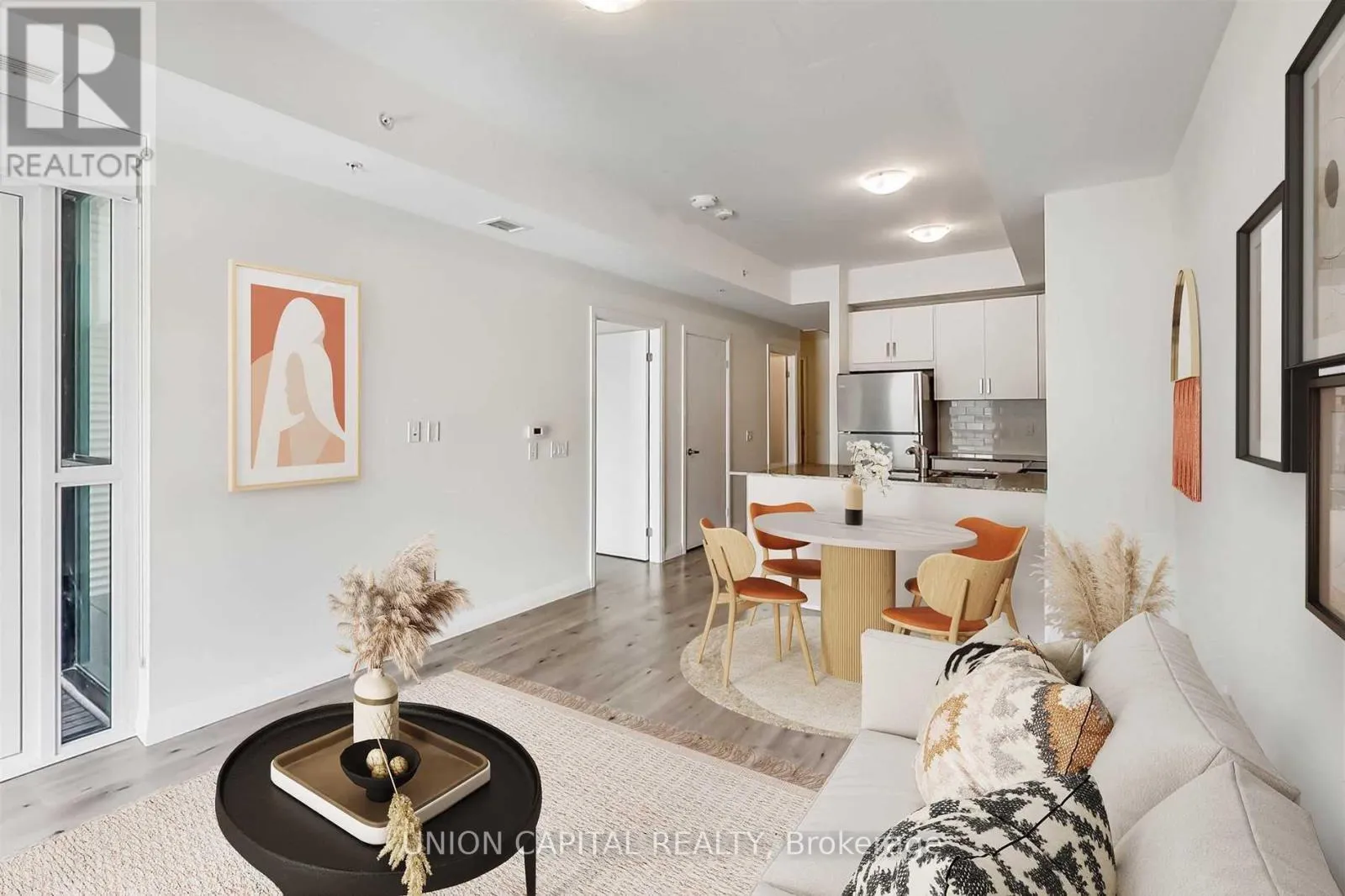 Apartment for rent: 801 - 60 Charles Street W, Kitchener, Ontario N2G 0C9