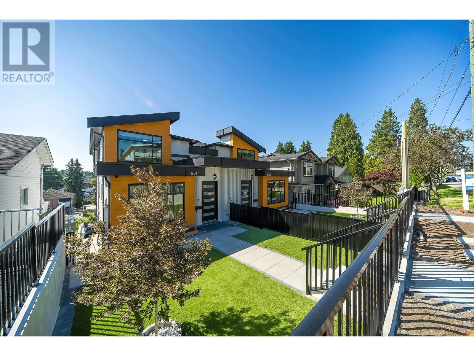 Duplex for rent: 8012 11th Avenue, Burnaby, British Columbia V3N 2N7