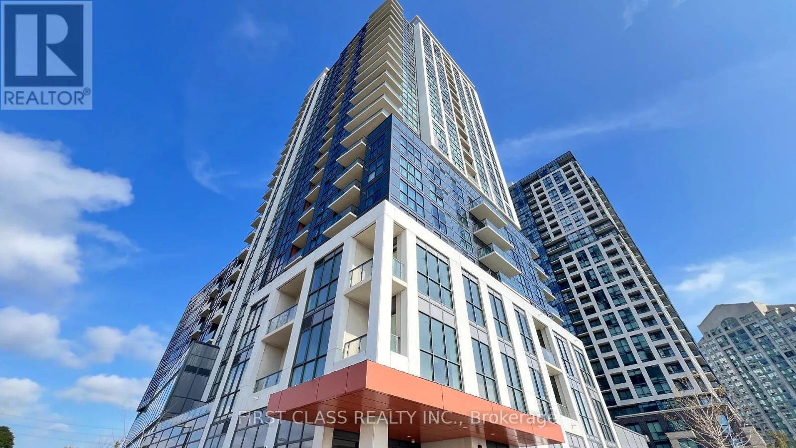 Apartment for rent: 802 - 50 Thomas Riley Road, Toronto, Ontario M9B 0C1