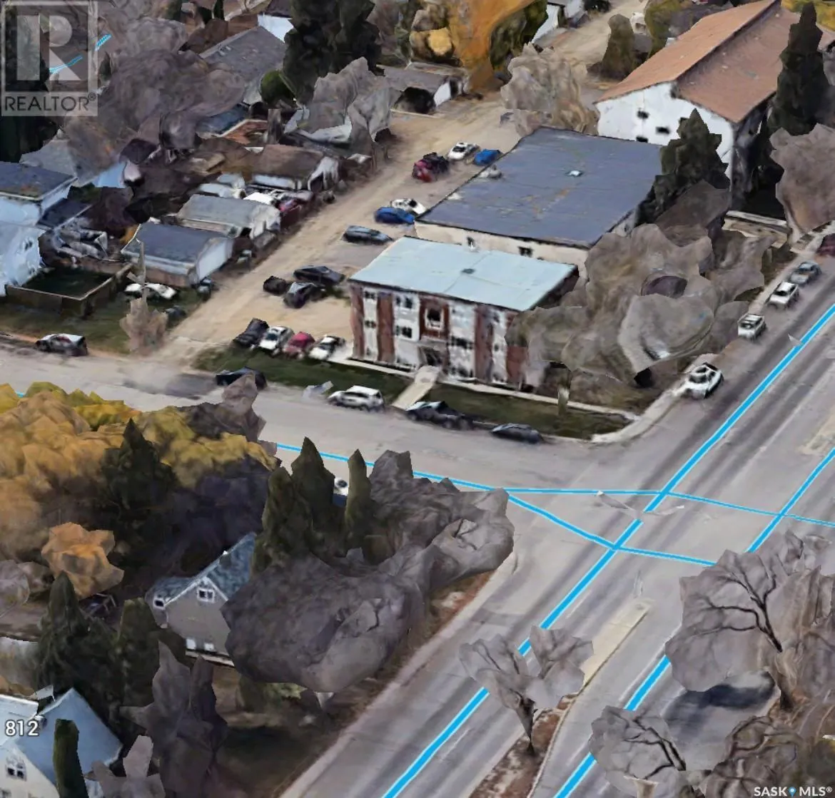 Unknown for rent: 802   804 808 8th Street E, Saskatoon, Saskatchewan S7H 0R5