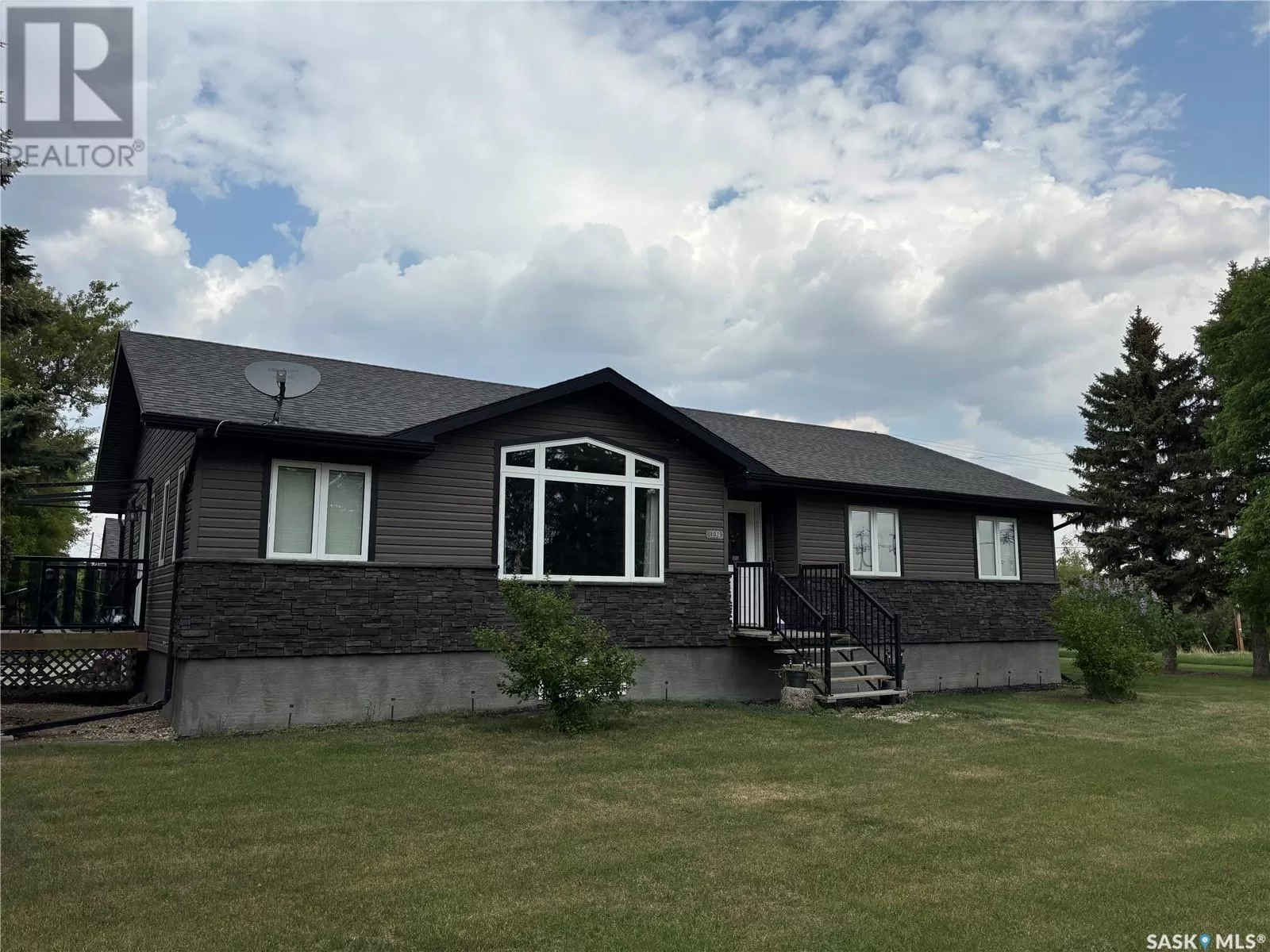 House for rent: 802 Chickney Avenue, Lemberg, Saskatchewan S0A 2B0