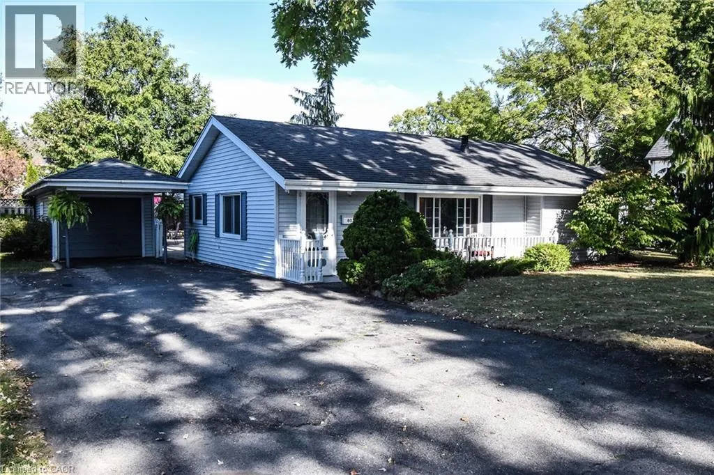 House for rent: 802 John Street, Dunnville, Ontario N1A 2R6