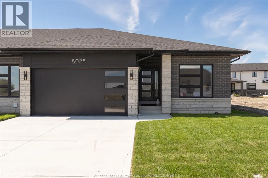 Row / Townhouse for rent: 8028 Meo Blvd., LaSalle, Ontario N9H 0P3