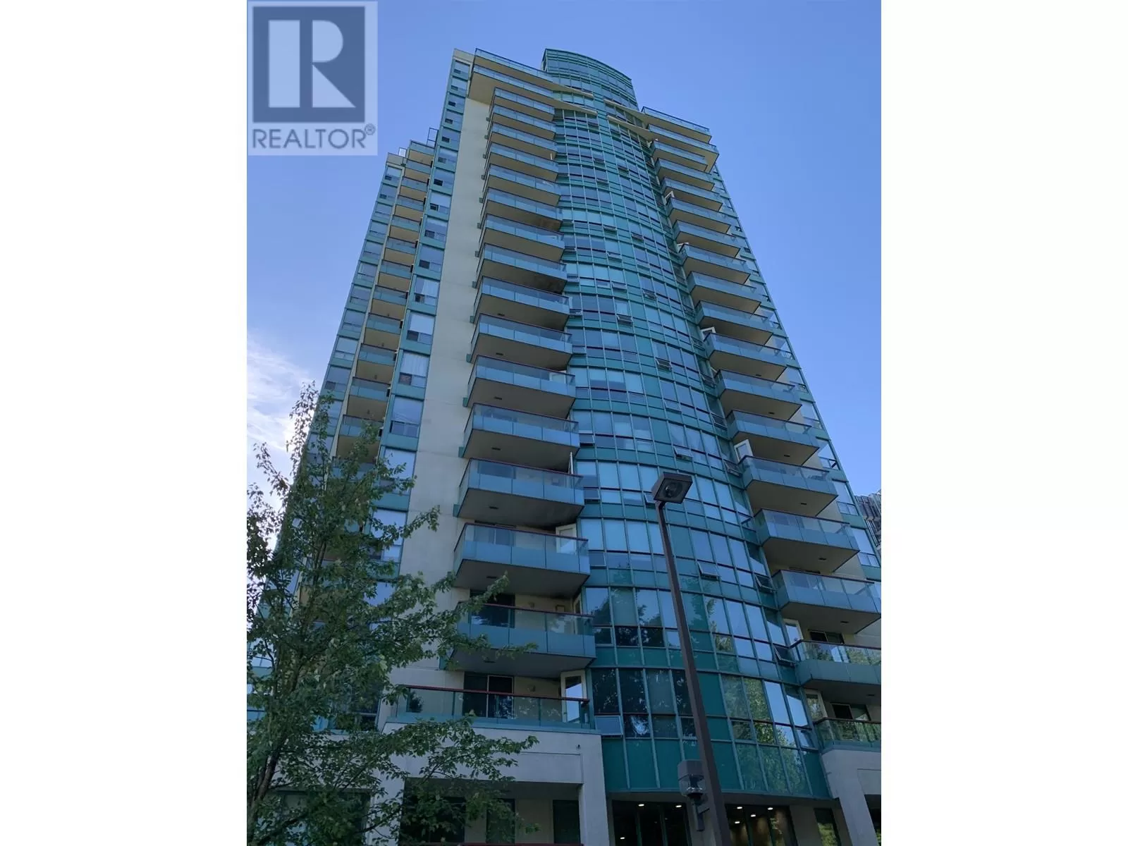 Apartment for rent: 803 1148 Heffley Crescent, Coquitlam, British Columbia V3B 8A6