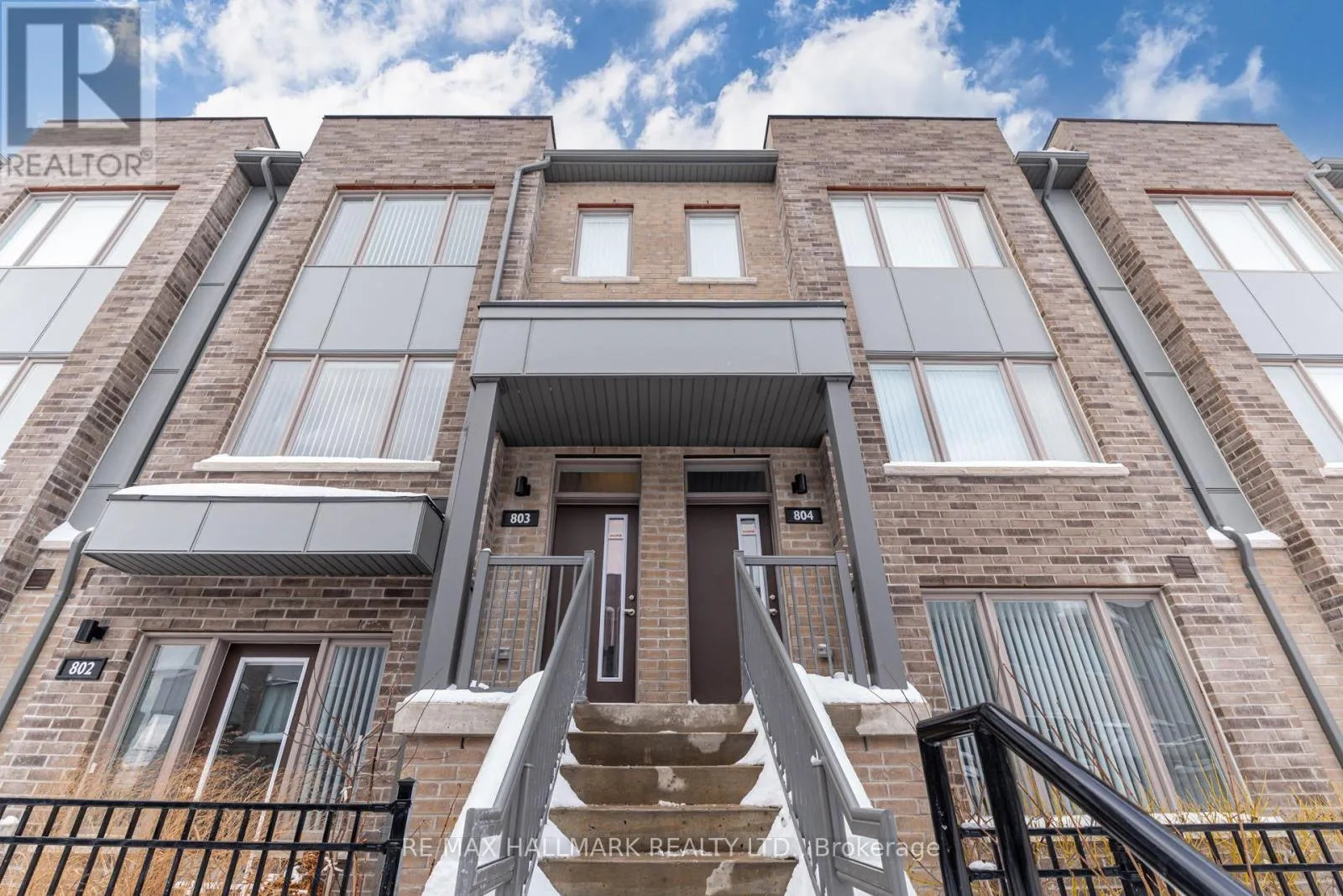 Row / Townhouse for rent: 803 - 1525 Kingston Road, Pickering, Ontario L1V 0E9