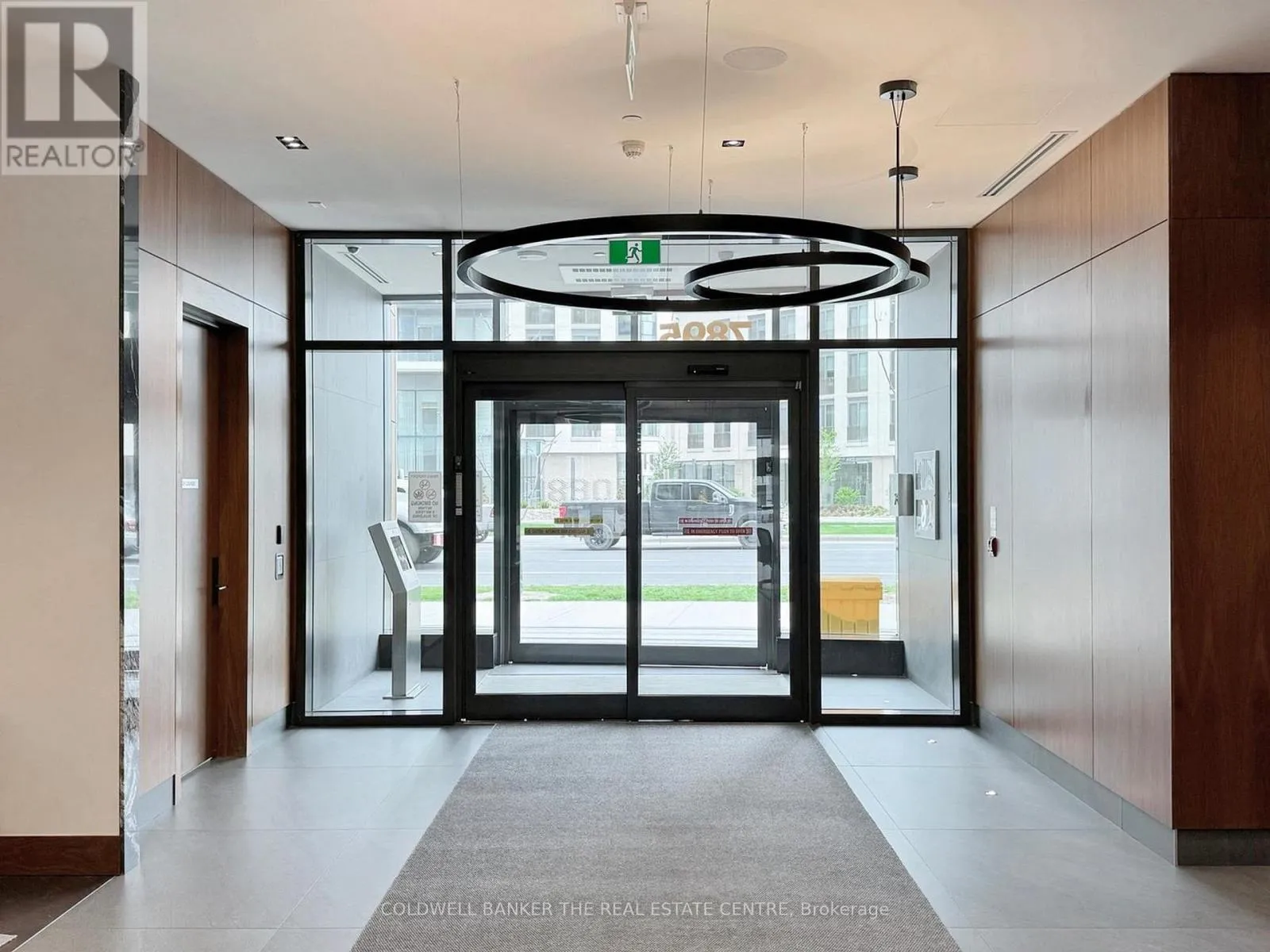 Apartment for rent: 803 - 7895 Jane Street S, Vaughan, Ontario L4K 0J2