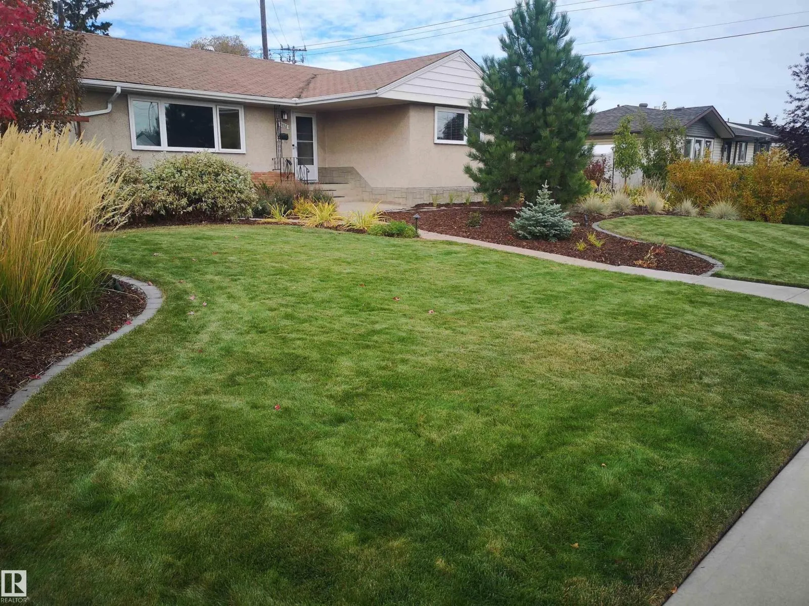 House for rent: 8032 70 Av Nw Nw, Edmonton, Alberta T6C 0A5