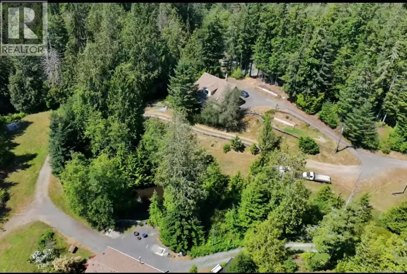 House for rent: 8035 Tugwell Rd, Sooke, British Columbia V9Z 0J8