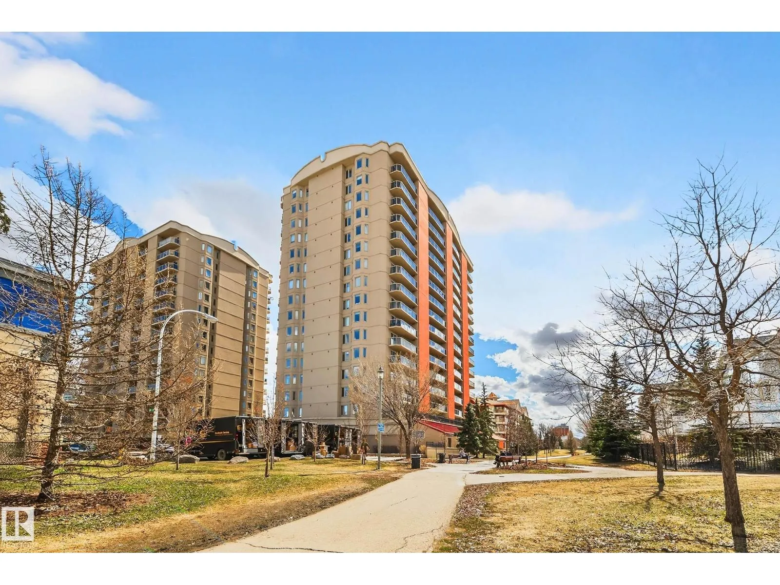 Apartment for rent: #804 10909 103 Av Nw, Edmonton, Alberta T5K 2W7