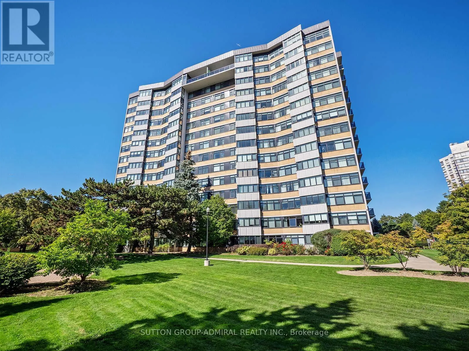 Apartment for rent: 804 - 90 Fisherville Road, Toronto, Ontario M2R 3J9