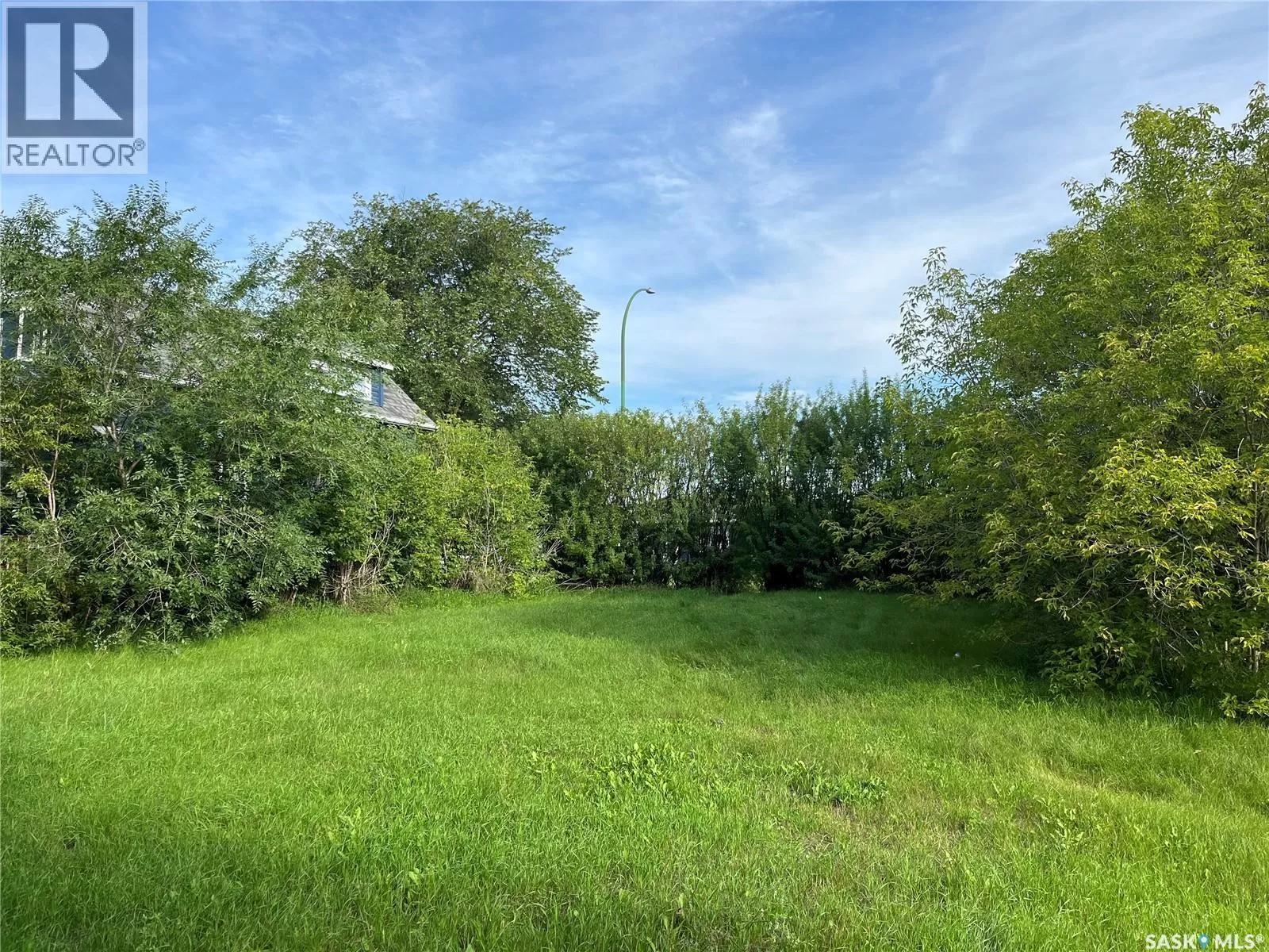 Unknown for rent: 805 14th Street W, Prince Albert, Saskatchewan S6V 3M3