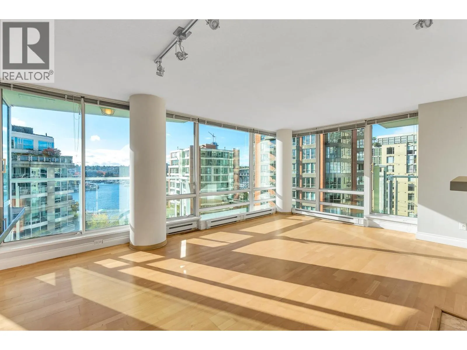 Apartment for rent: 805 1500 Hornby Street, Vancouver, British Columbia V6Z 2R1