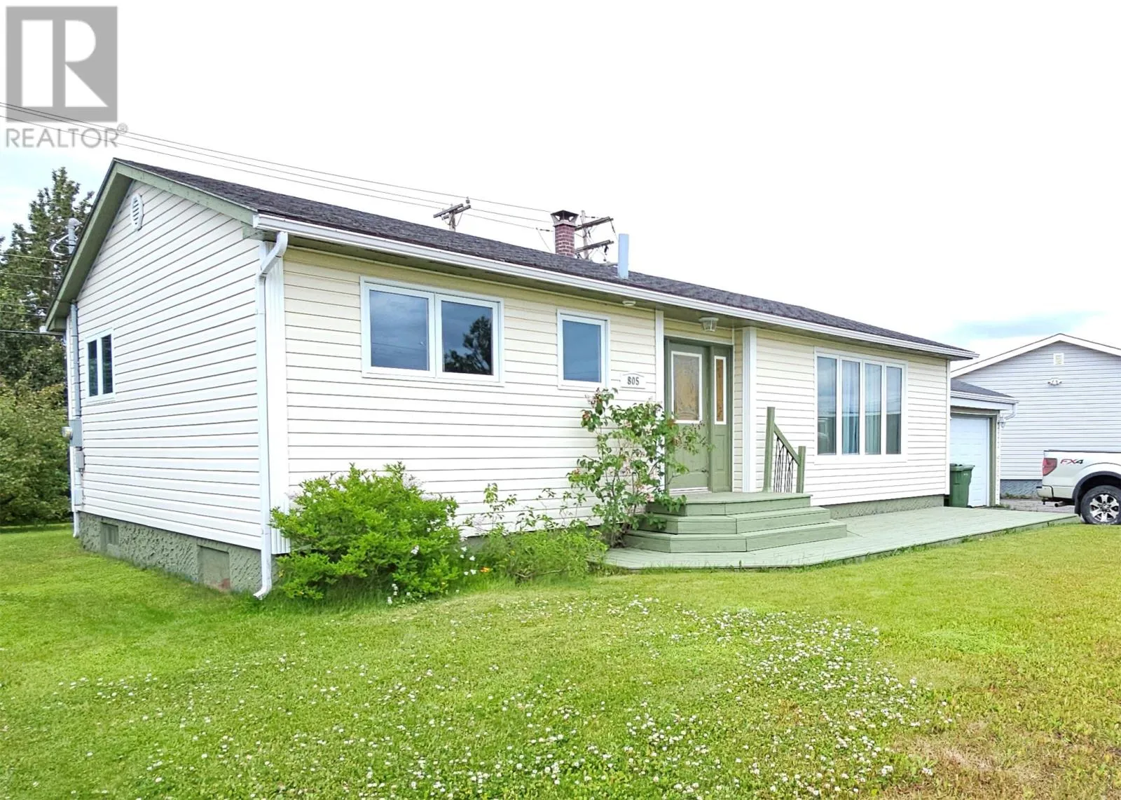 House for rent: 805 Willow Drive, Labrador City, NL, Newfoundland & Labrador A2V 1A5