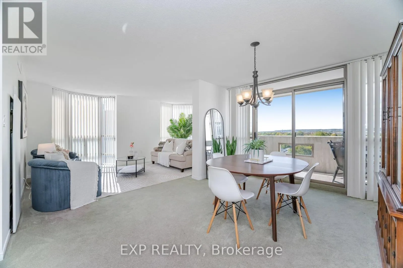 Apartment for rent: 806 - 5090 Pinedale Avenue, Burlington, Ontario L7L 3V8