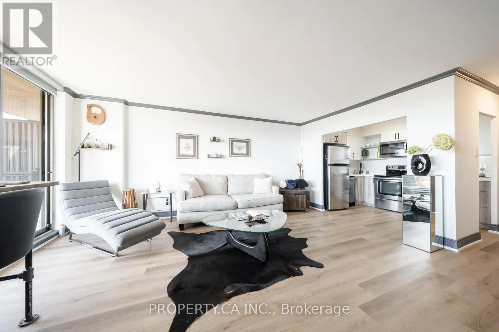 Apartment for rent: 806 - 5949 Yonge Street, Toronto, Ontario M2M 3V8