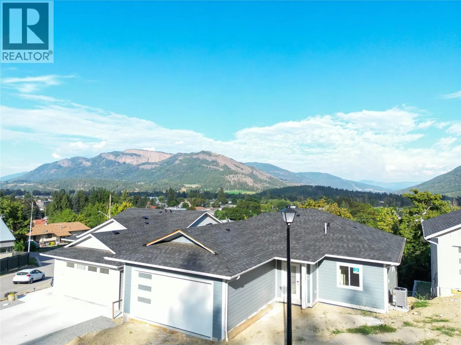 House for rent: 806 Cliff Avenue Unit# 102, Enderby, British Columbia V0E 1V1