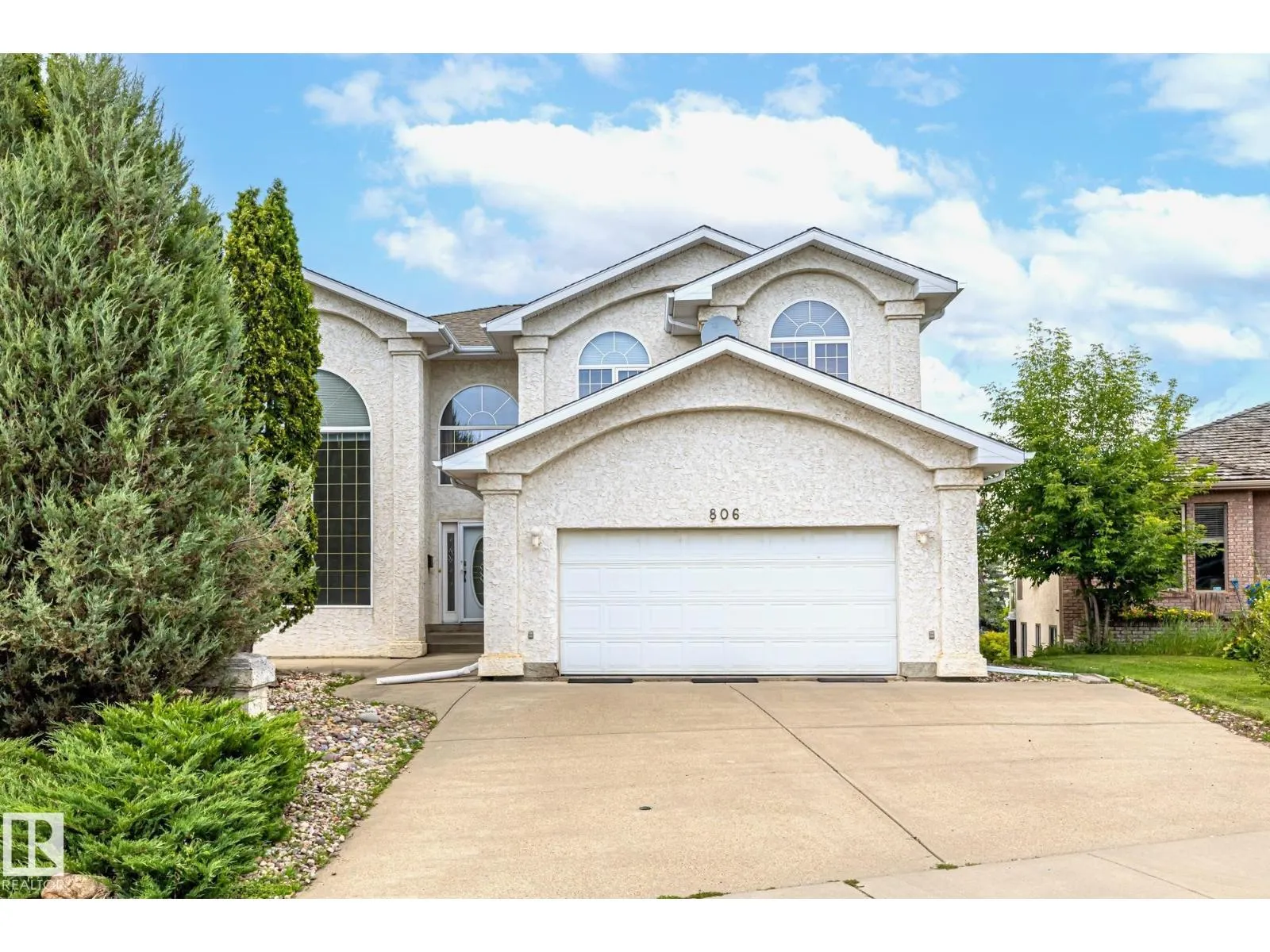 House for rent: 806 Reid Pl Nw, Edmonton, Alberta T6R 2B9