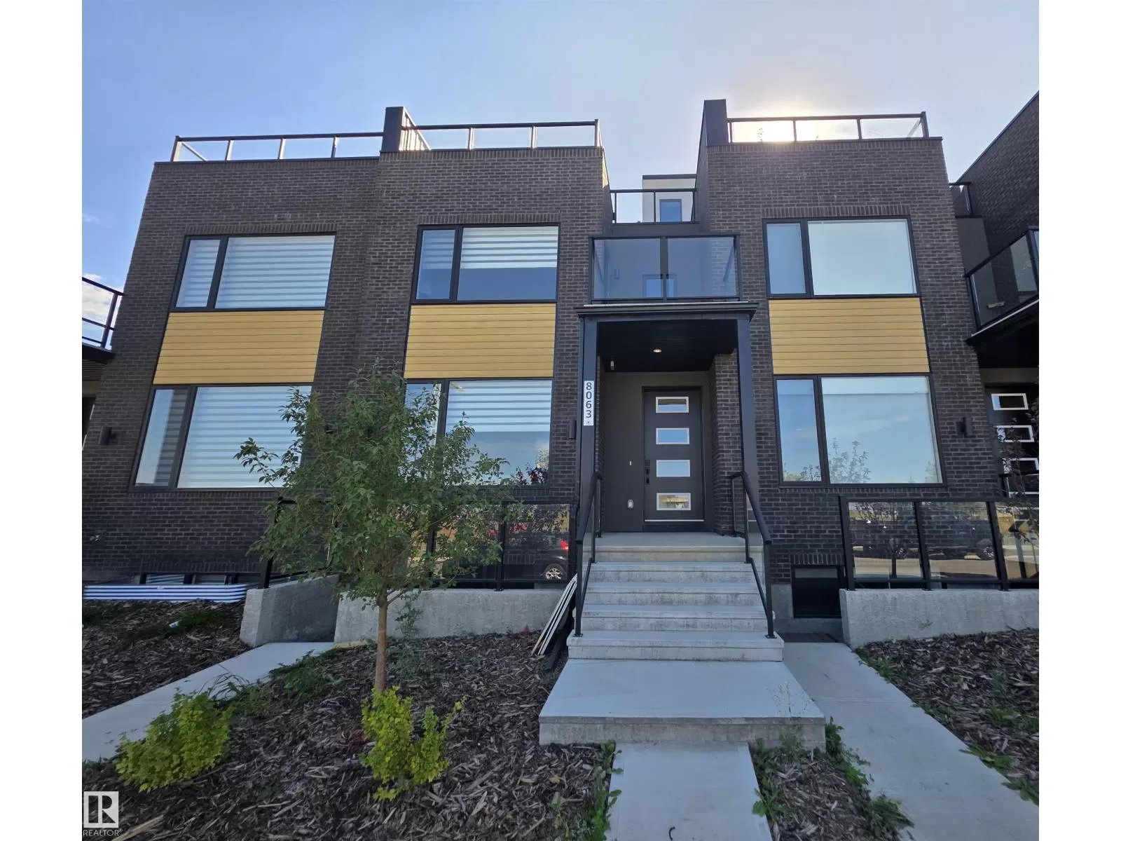 Row / Townhouse for rent: 8063 Cedric Mah Rd Nw, Edmonton, Alberta T5G 2R6