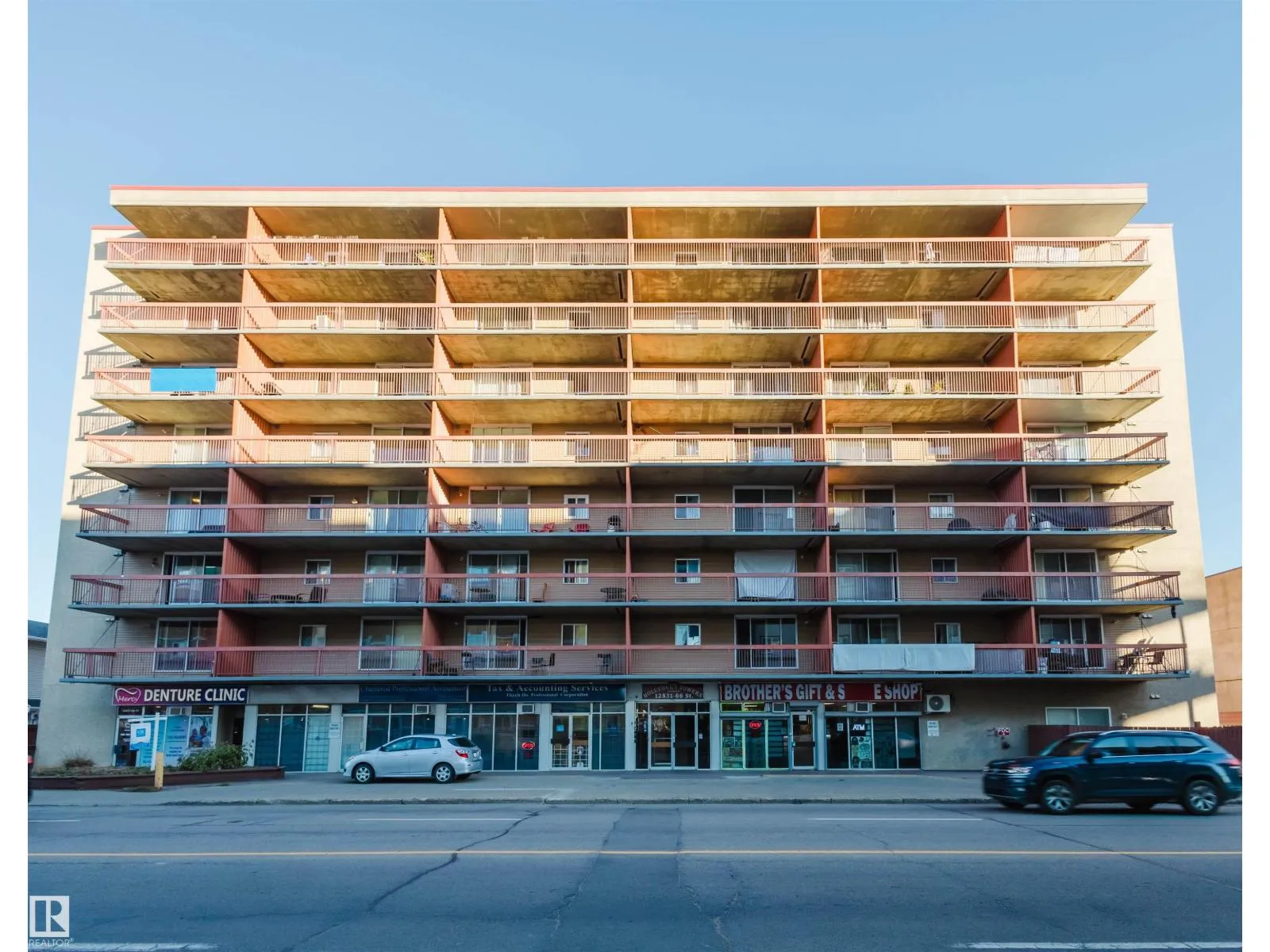 Apartment for rent: #807 12831 66 St Nw, Edmonton, Alberta T5C 0A4