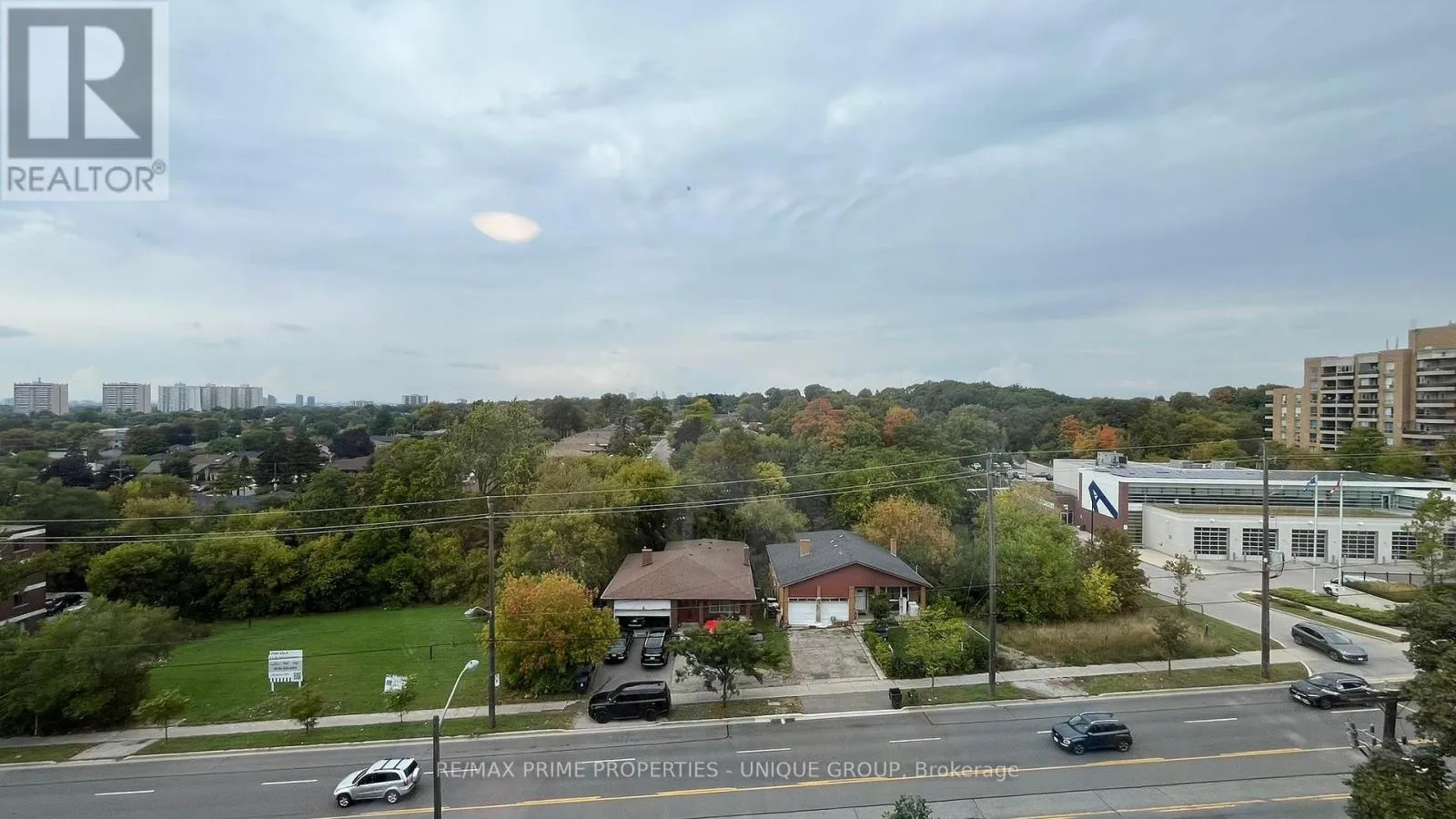 Apartment for rent: 807 - 1305 Wilson Avenue, Toronto, Ontario M3M 1J2