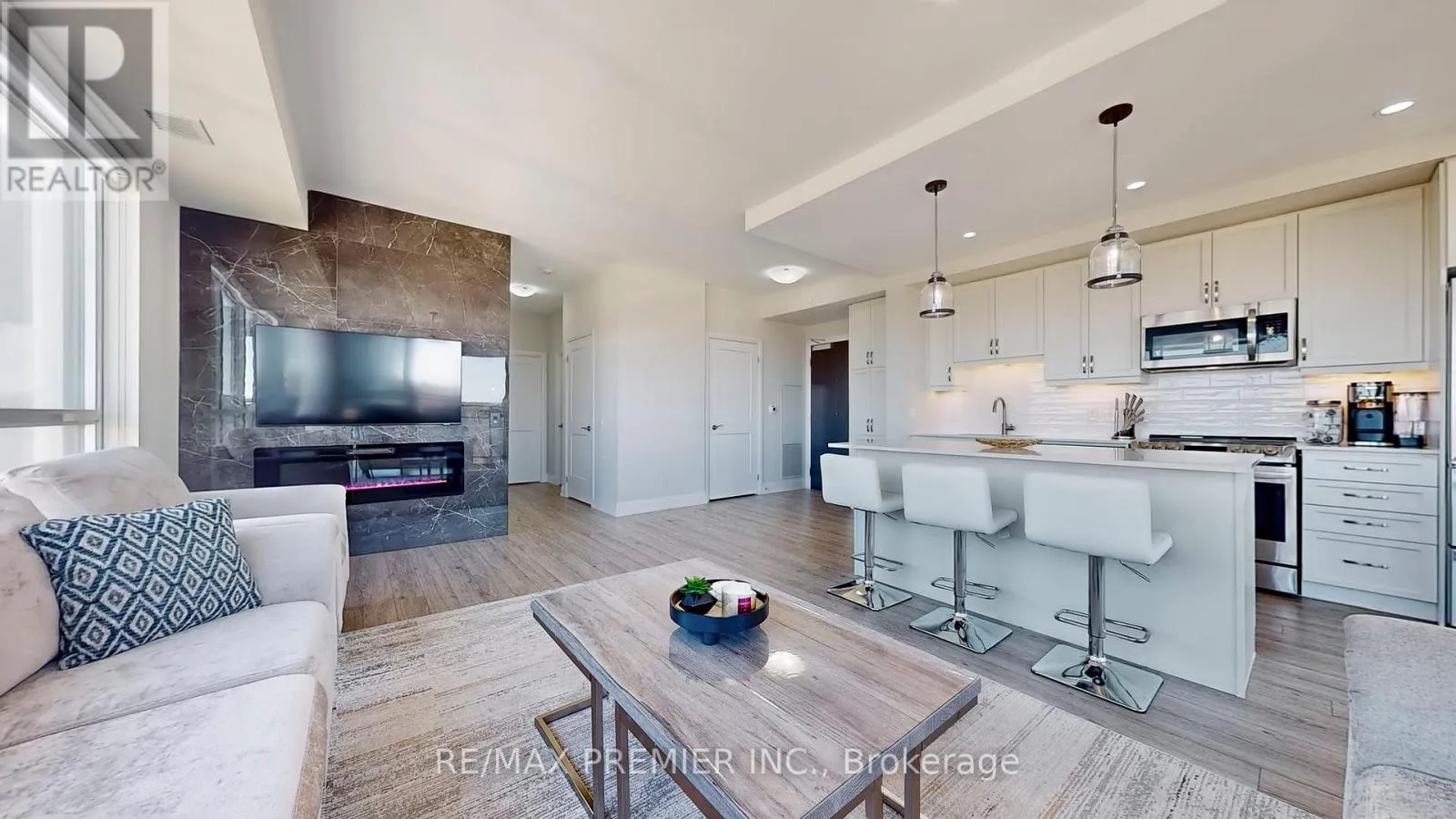 Apartment for rent: 808 - 15 Lynch Street, Brampton, Ontario L6W 0C7