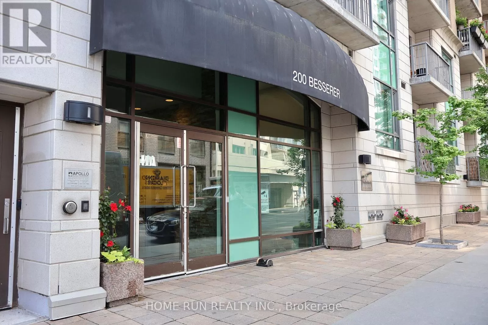 Apartment for rent: 808 - 200 Besserer Street, Ottawa, Ontario K1N 0A7