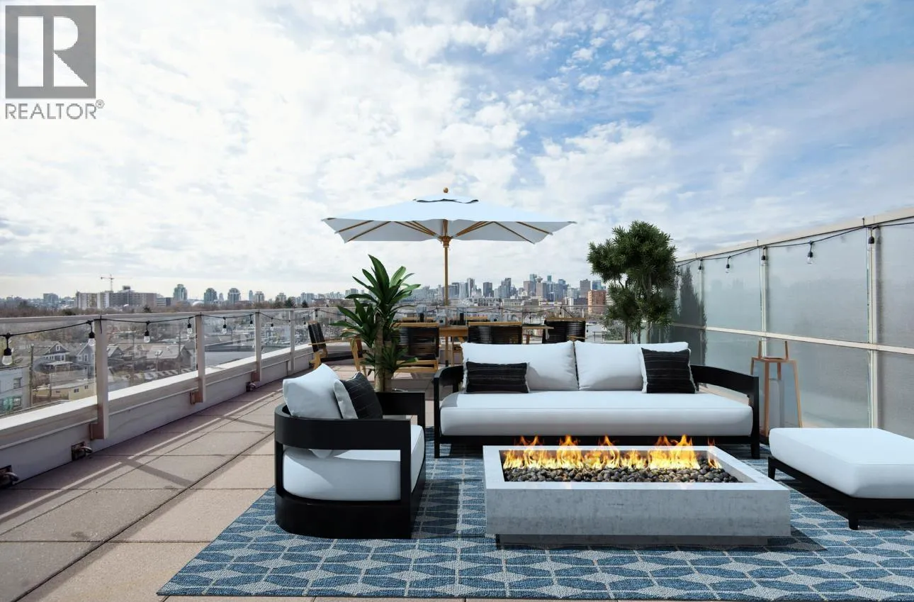 Apartment for rent: 808 933 E Hastings Street, Vancouver, British Columbia V6A 0G6