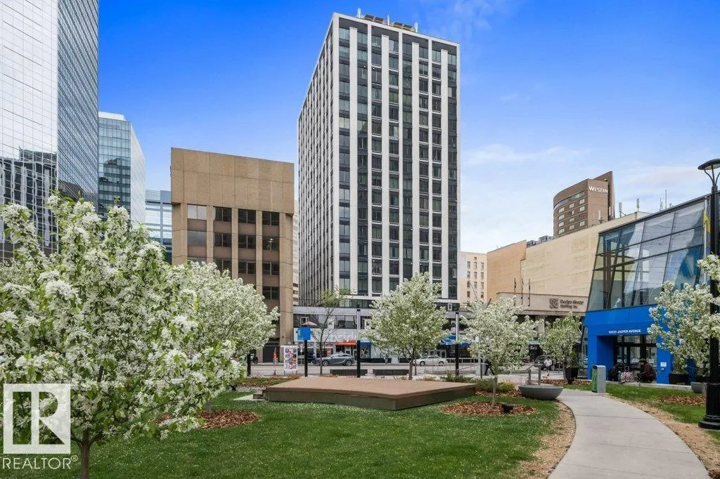 Apartment for rent: #809 10024 Jasper Av Nw, Edmonton, Alberta T5J 1R9