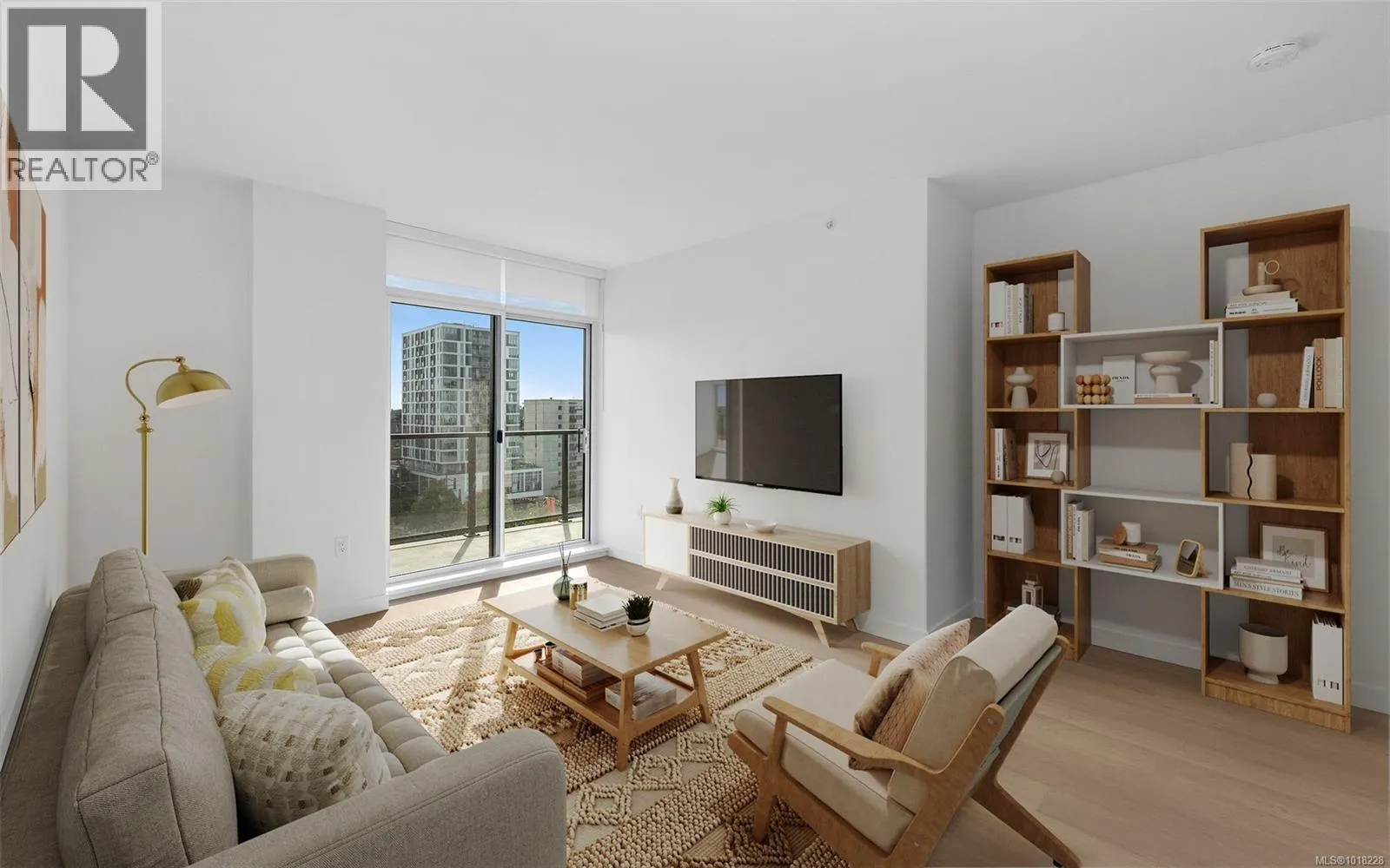 Apartment for rent: 809 1100 Yates St, Victoria, British Columbia V8V 0H5