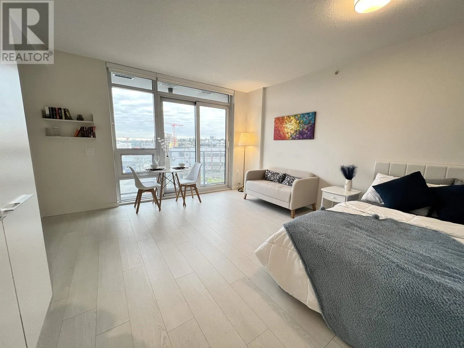 Apartment for rent: 809 180 E 2nd Avenue, Vancouver, British Columbia V5T 0K4