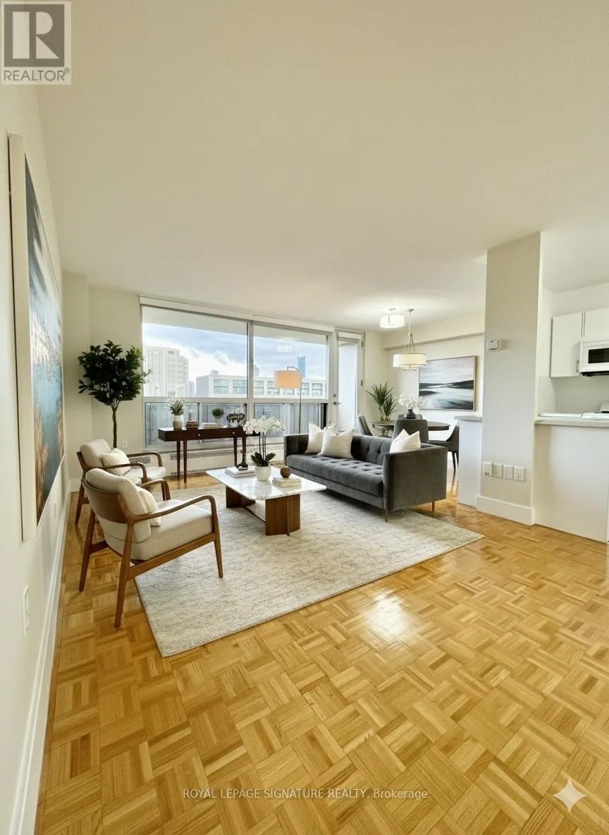 Apartment for rent: 809 - 666 Spadina Avenue, Toronto, Ontario M5S 2H8