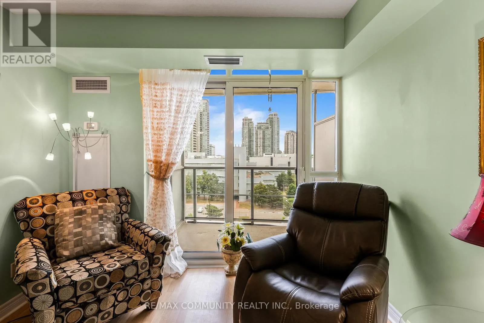 Apartment for rent: 809 - 83 Borough Drive, Toronto, Ontario M1P 5E4