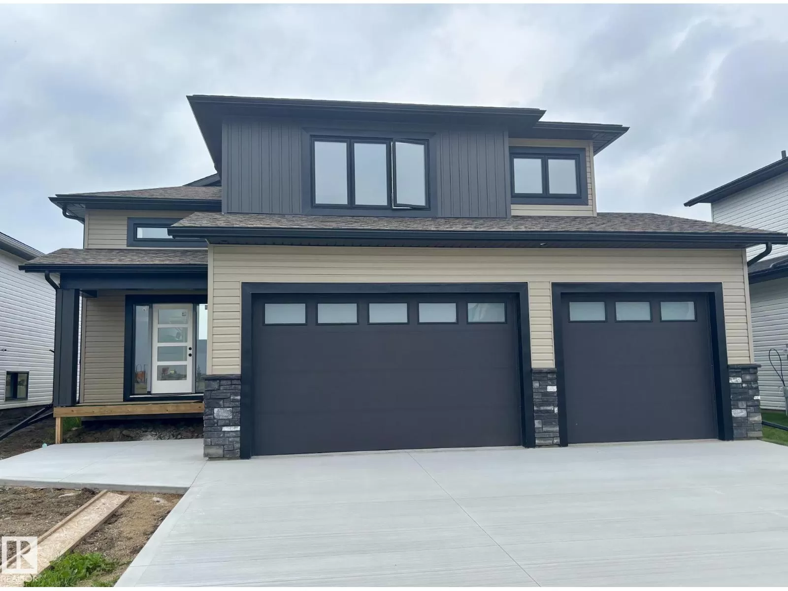 House for rent: 809 Schooner Dr, Cold Lake, Alberta T9M 0L7