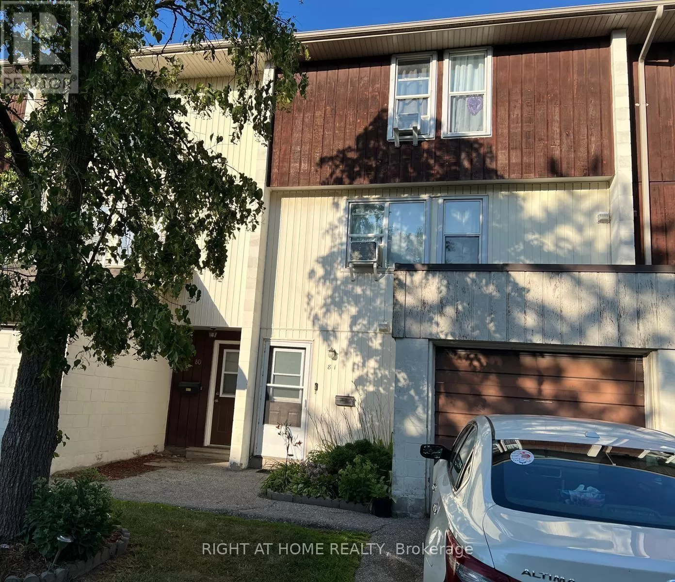 Row / Townhouse for rent: 81 - 135 Chalmers Street S, Cambridge, Ontario N1R 6M2