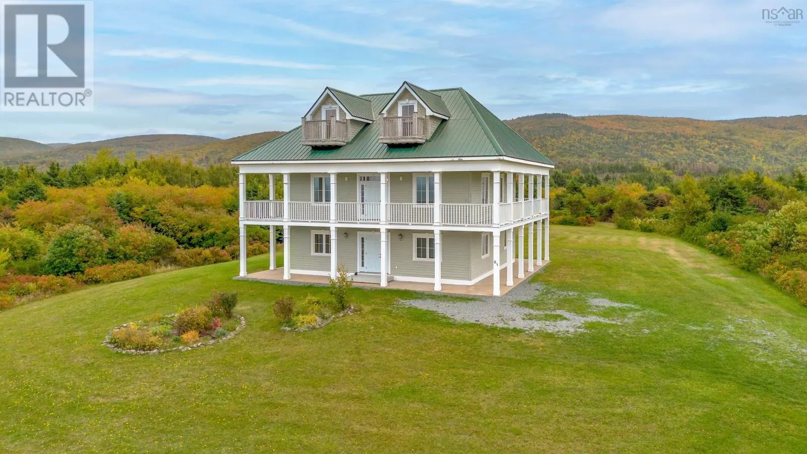 House for rent: 81 Aucoin Doucet Road, Cap Le Moine, Nova Scotia B0E 3A0