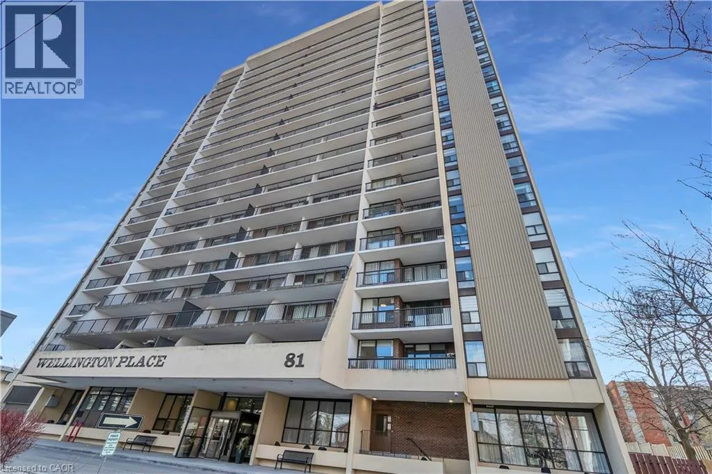 Apartment for rent: 81 Church Street Unit# 702, Kitchener, Ontario N2G 4M1