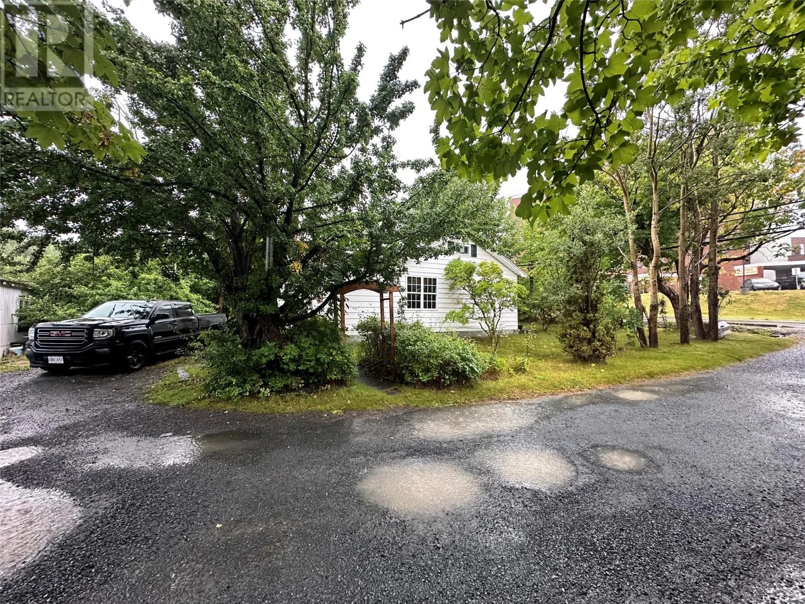 House for rent: 81 High Road S, Carbonear, Newfoundland & Labrador A1Y 1A4