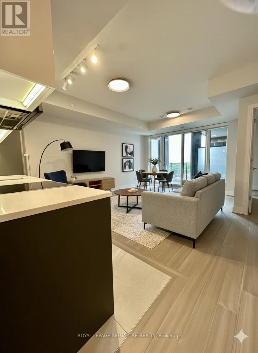 Apartment for rent: 810 - 664 Spadina Avenue, Toronto, Ontario M5S 0G4