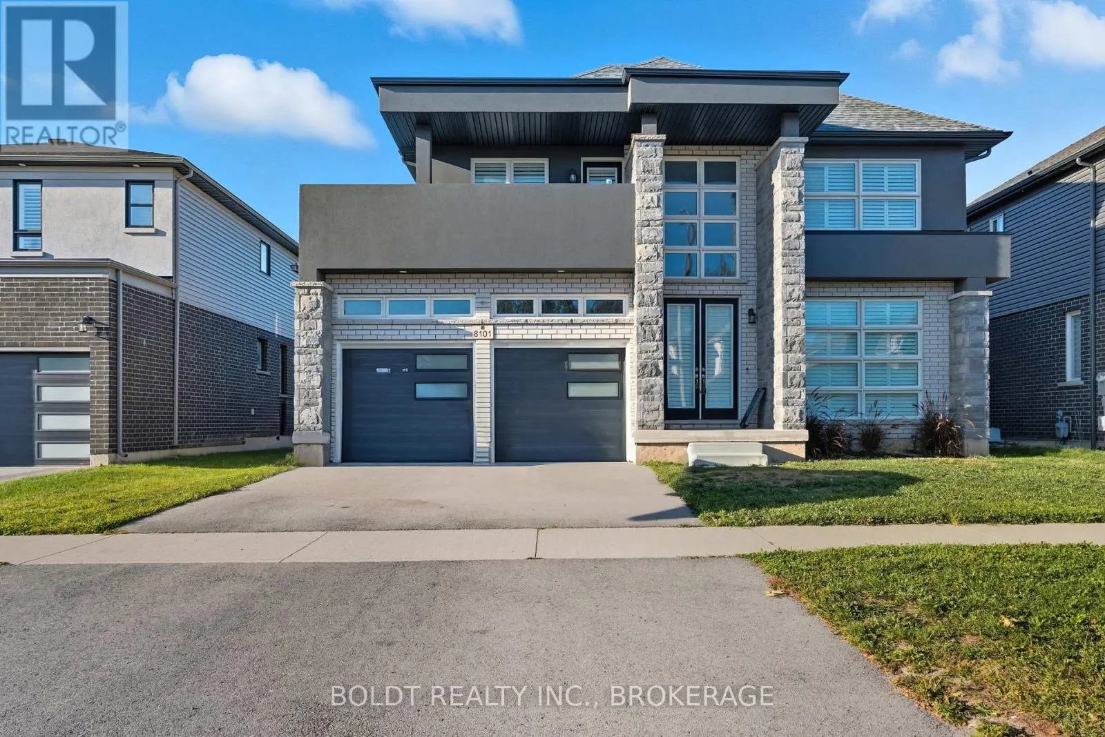 House for rent: 8101 Brookside (lower) Drive, Niagara Falls, Ontario L2H 3T9