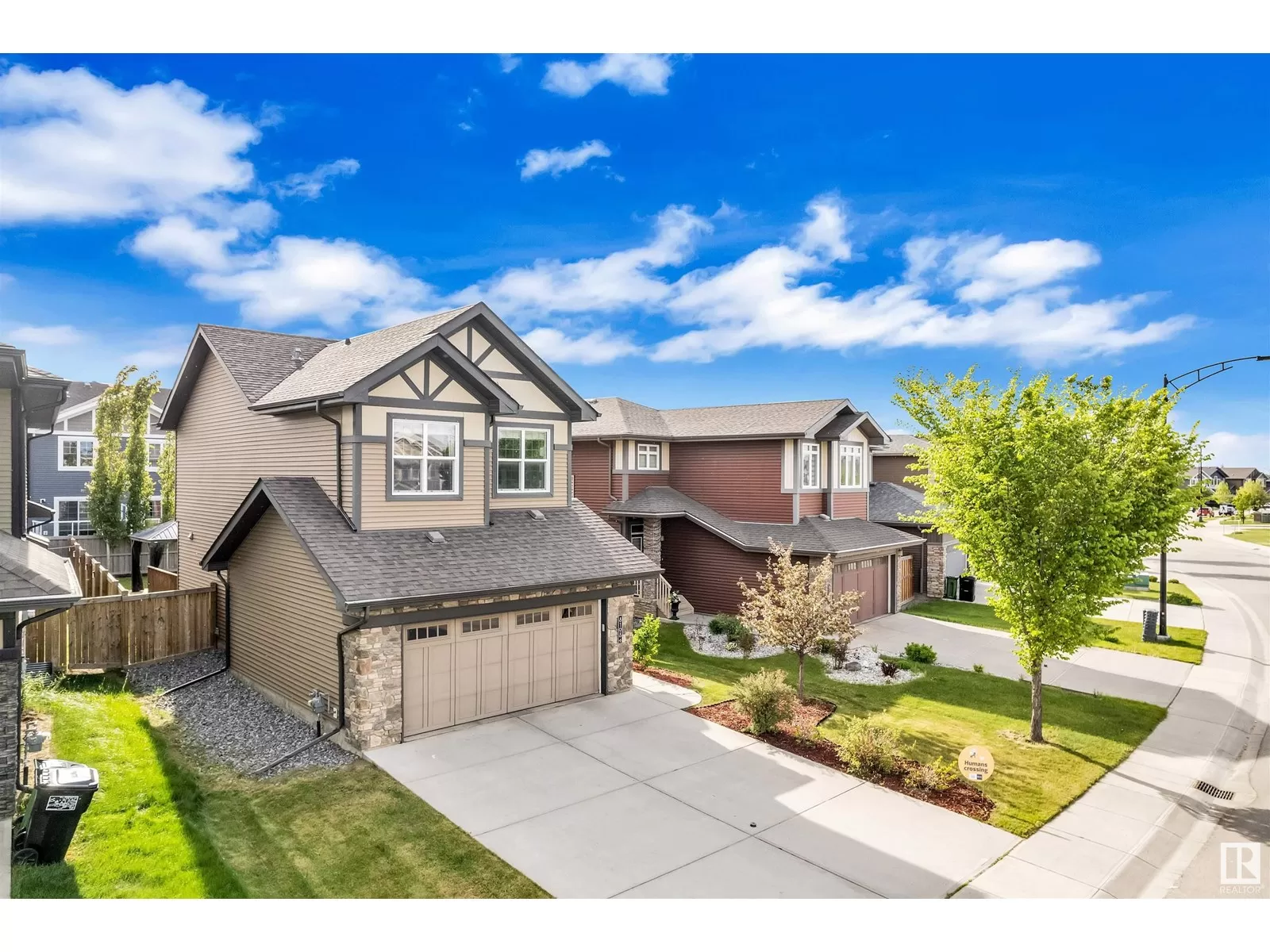 House for rent: 8108 217 St Nw, Edmonton, Alberta T5T 4S1