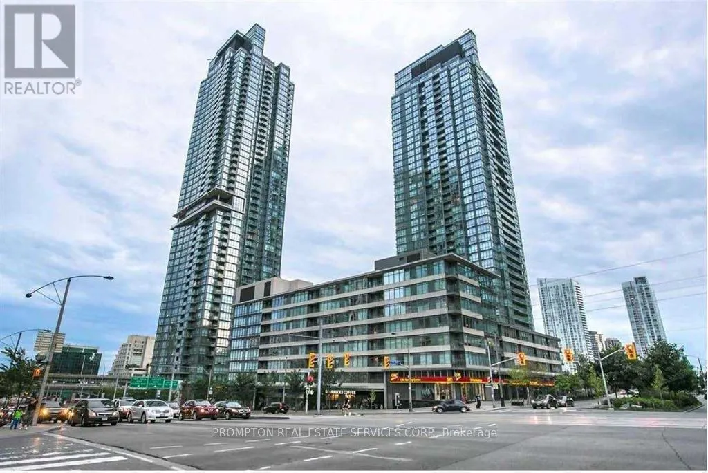 Apartment for rent: 811 - 11 Brunel Court, Toronto, Ontario M5V 3Y3