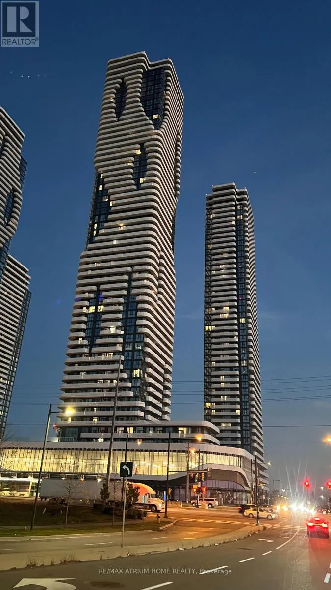 Apartment for rent: 811 - 195 Commerce Street, Vaughan, Ontario L4K 0P9