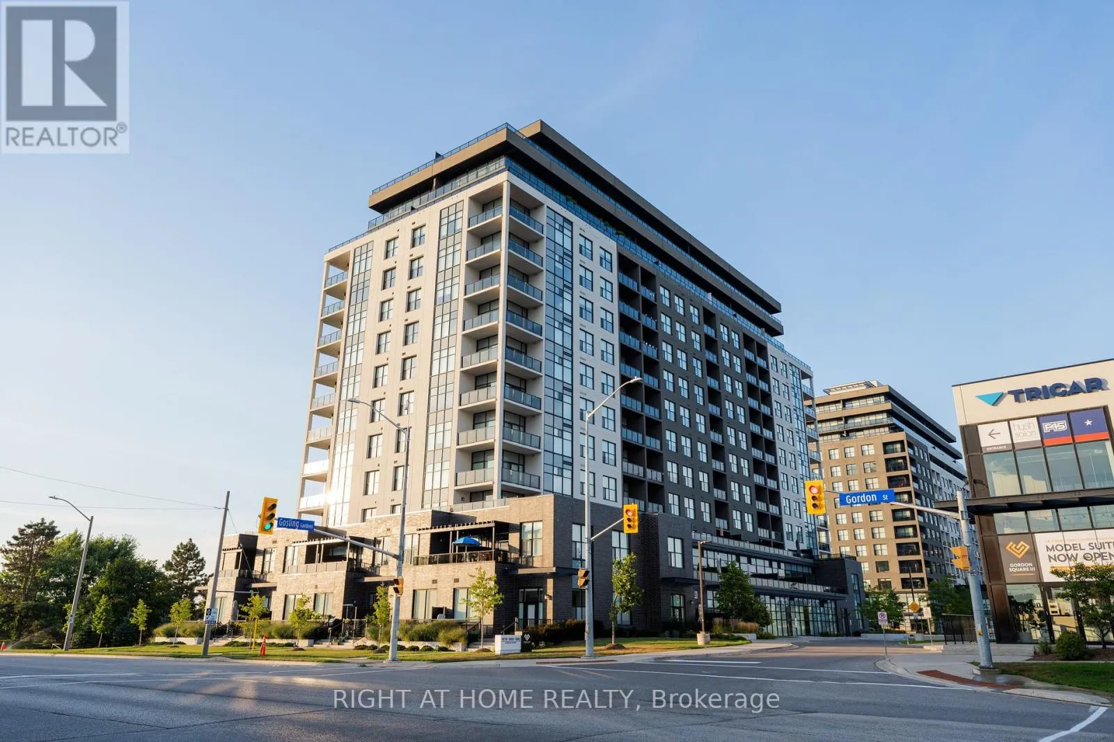 Apartment for rent: 812 - 1878 Gordon Street, Guelph, Ontario N1L 0P4