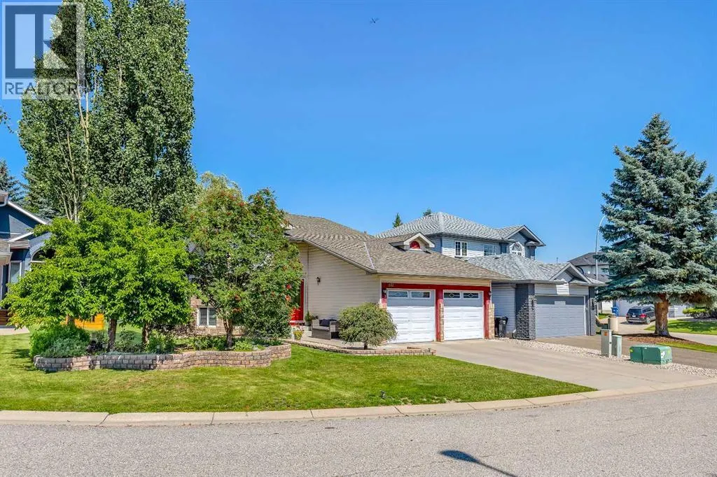 House for rent: 812 Diamond Court Se, Calgary, Alberta T2J 7E2