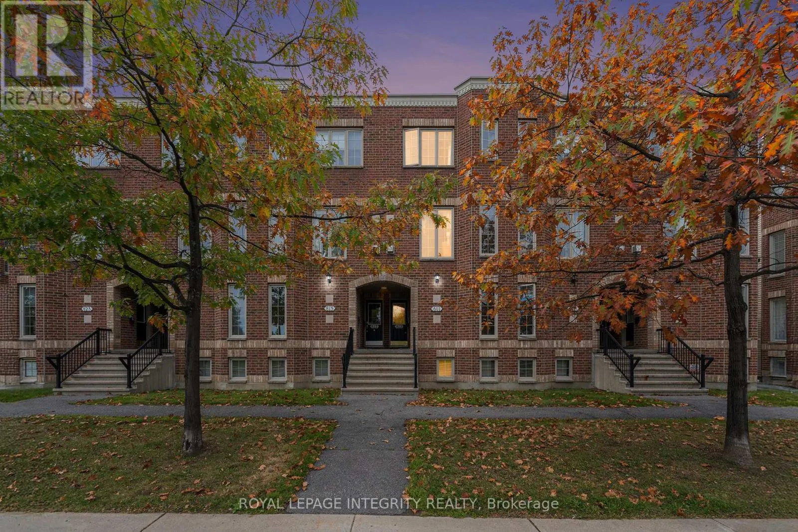 Row / Townhouse for rent: 813 Longfields Drive, Ottawa, Ontario K2J 5N2